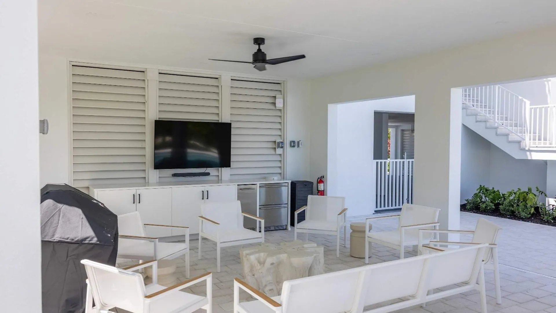 Prázdninový dům New Waterfront Home - Sunray House Key West