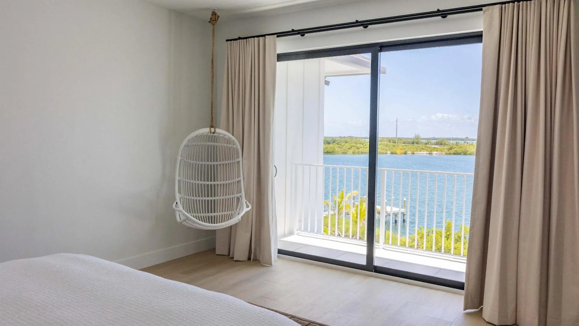 New Waterfront Home - Sunray House Key West