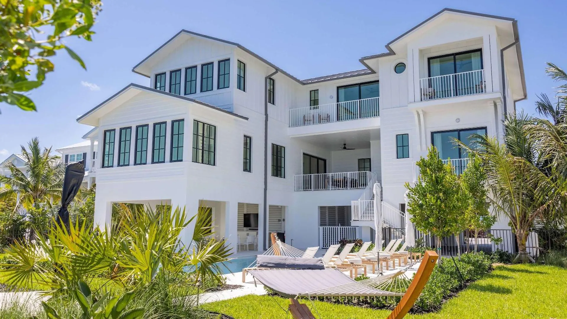 New Waterfront Home - Sunray House Key West